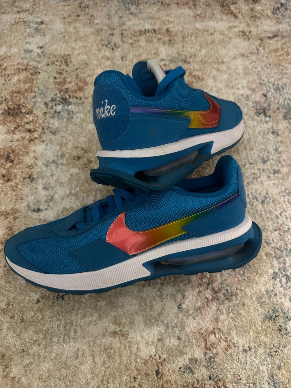 Nike Air Max - Picture 4 of 5
